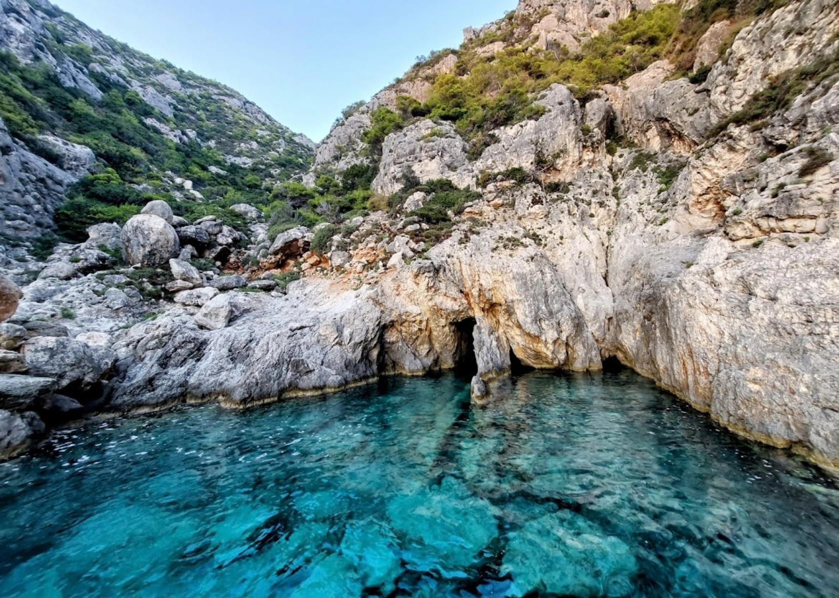 porto vromi boat rentals zakynthos cruises